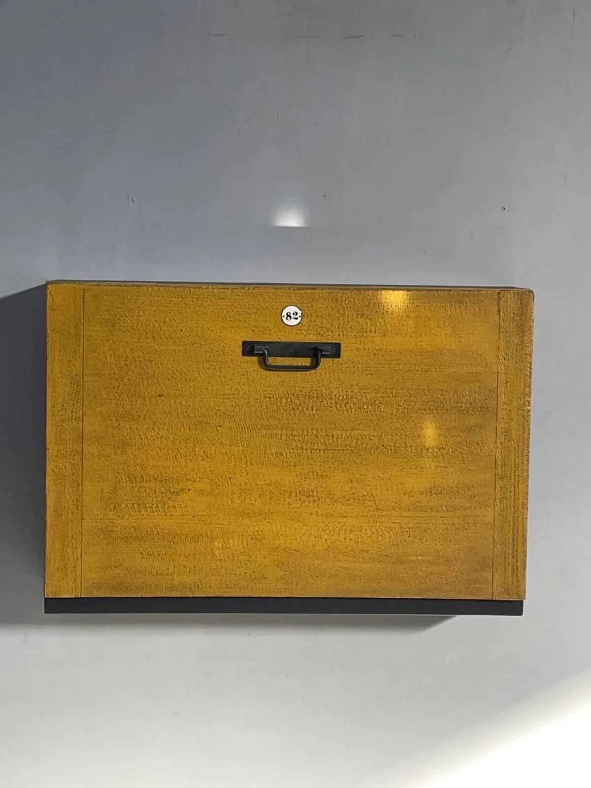 Illustration numéro 3 du produit Bureau suspendu