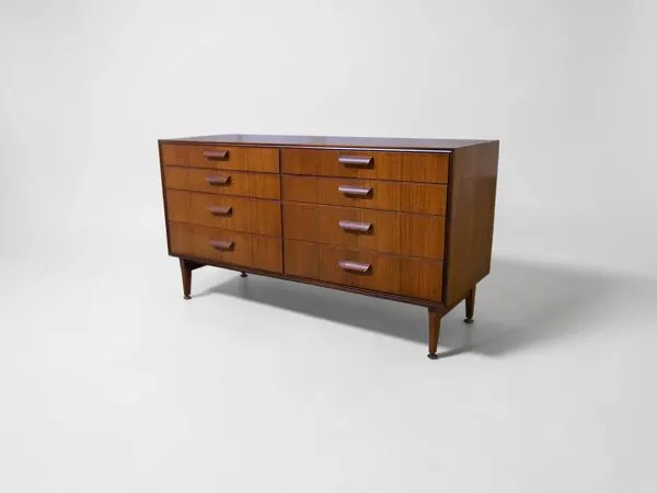 Illustration numéro 3 du produit Commode / Enfilade en teck scandinave - Vintage 1960 1970