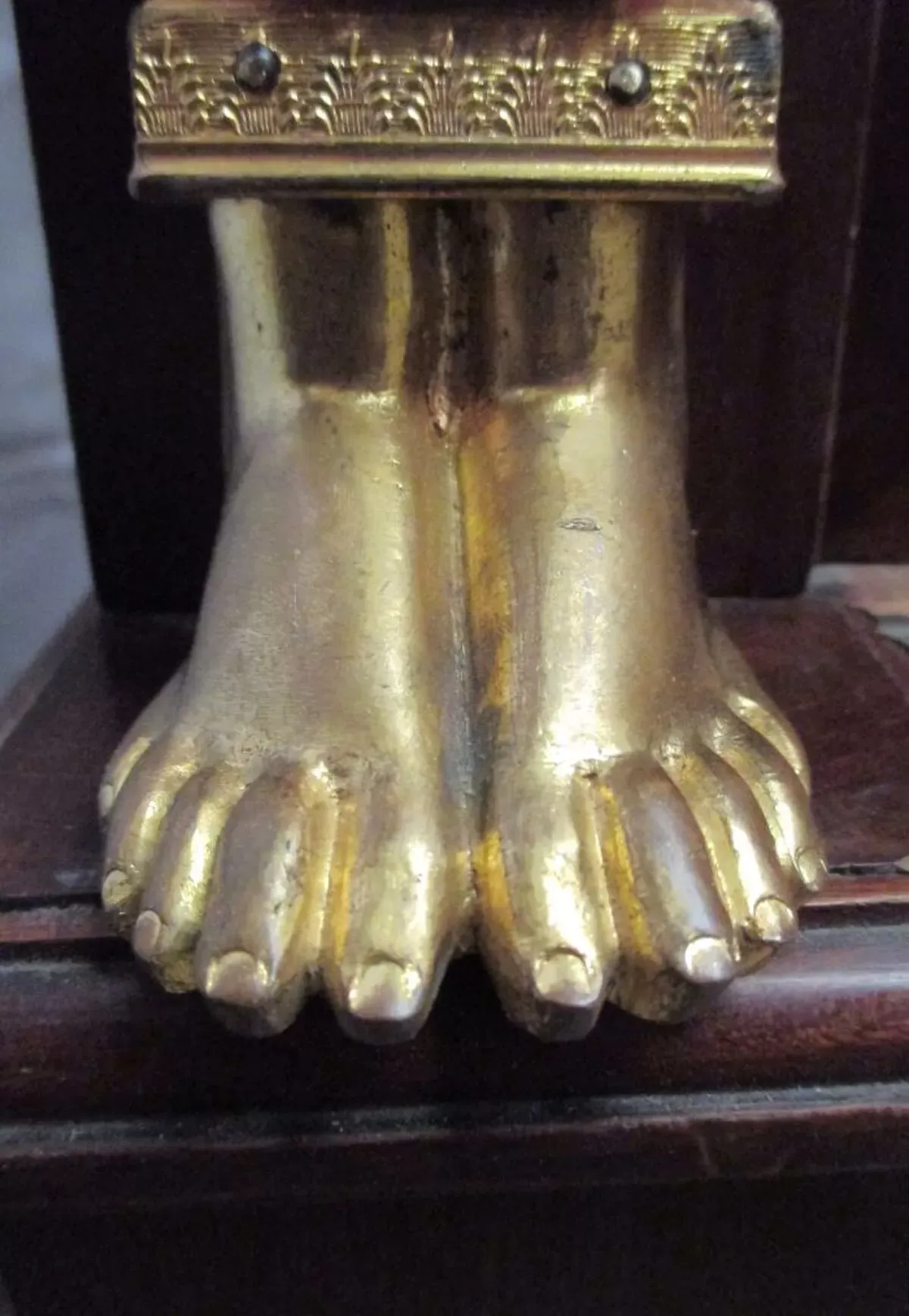 Illustration numéro 3 du produit Bibliothèque acajou de Cuba Scd empire ornée 50 bronzes dorés