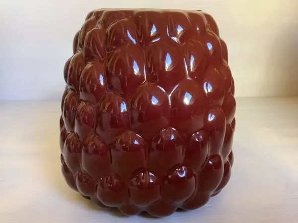Illustration numéro 3 du produit Vase framboise céramique bordeaux marron