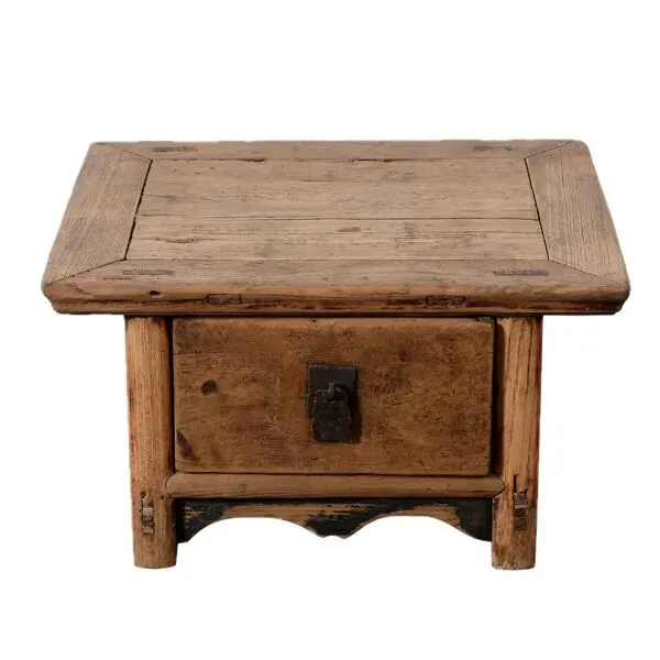 Illustration numéro 3 du produit Linyi – Table de chevet chinoise en orme ancien n°1