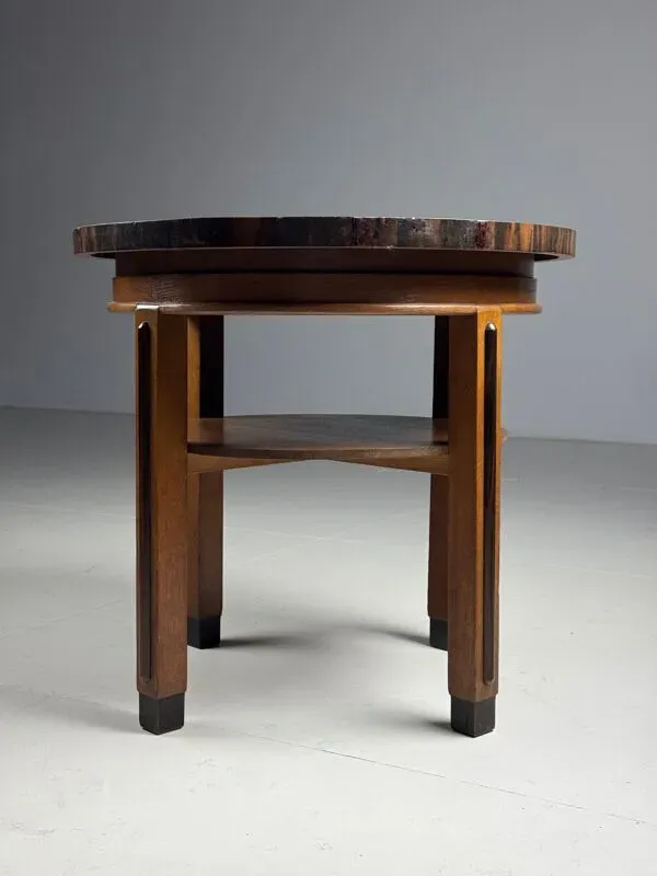 Illustration numéro 3 du produit Table d'appoint de l'école d'Amsterdam