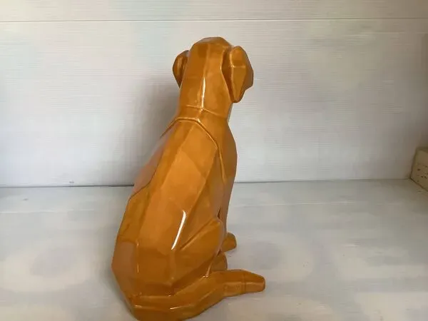 Illustration numéro 3 du produit Grand chien style origami céramique