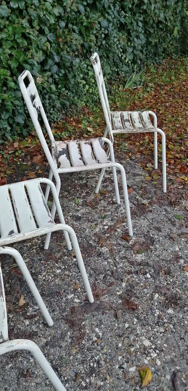 Illustration numéro 3 du produit Set de 4 chaise Tolix T2  french bistro