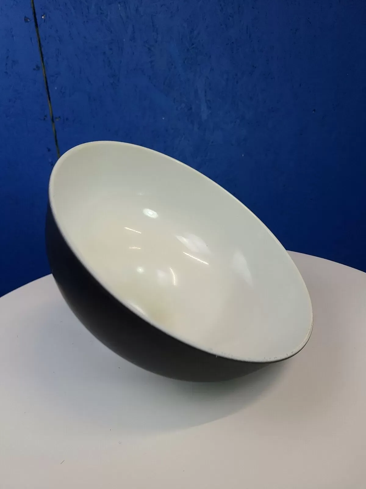 Illustration numéro 3 du produit Abat jour industriel vintage en émail