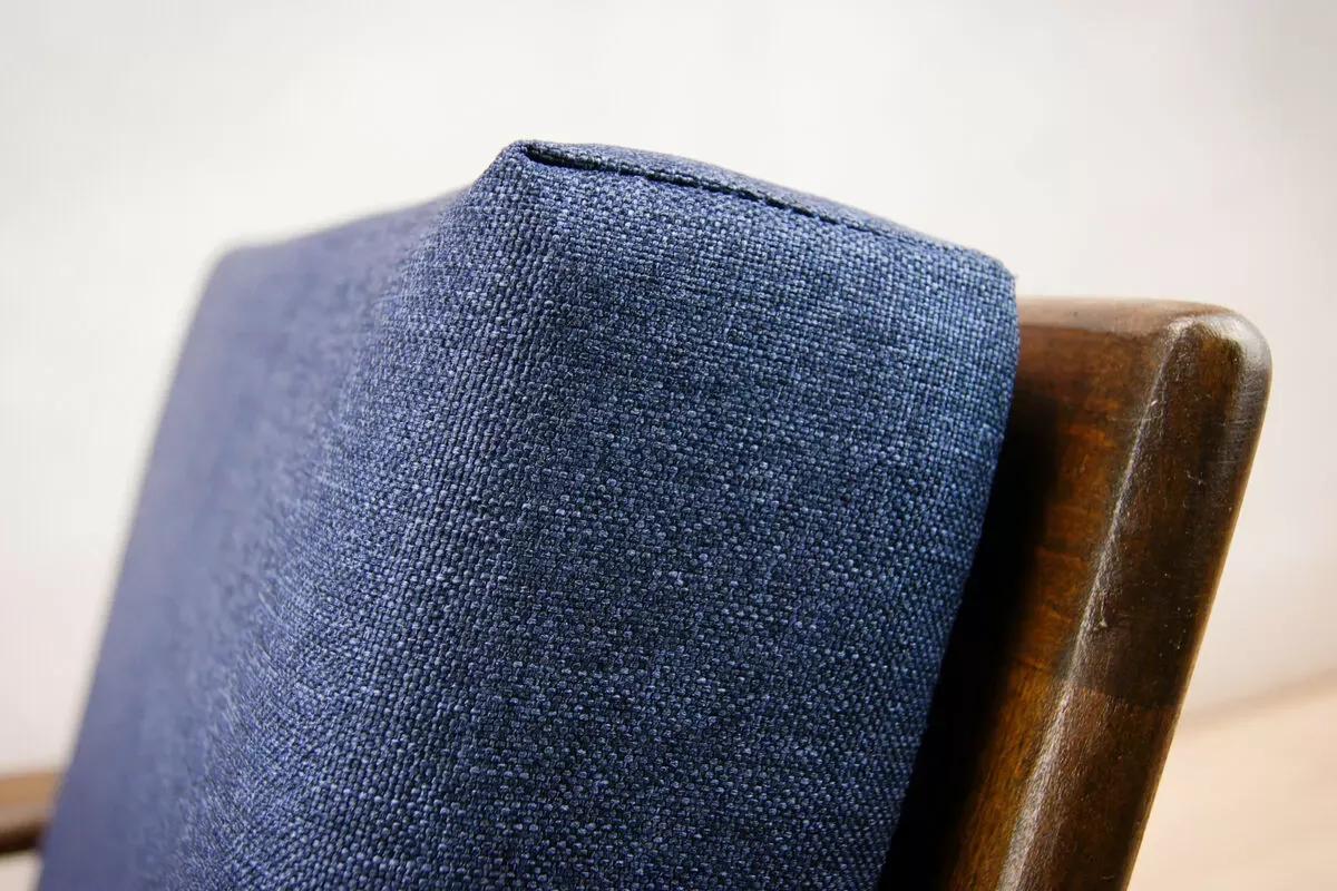 Illustration numéro 3 du produit Fauteuils modèle 300-139 de Swarzędzka, années 1960