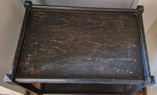 Illustration numéro 3 du produit Desserte, table à roulettes, table d'appoint 1950  bois massif teinté noir