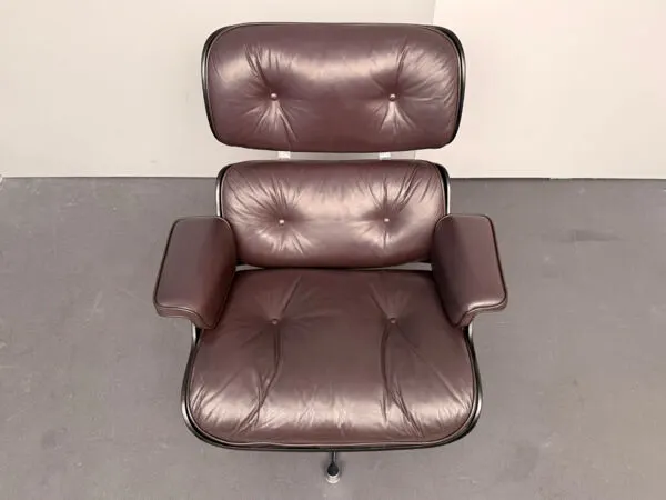 Illustration numéro 3 du produit Fauteuil par Charles et Ray Eames pour Vitra, Allemagne, années 1980.