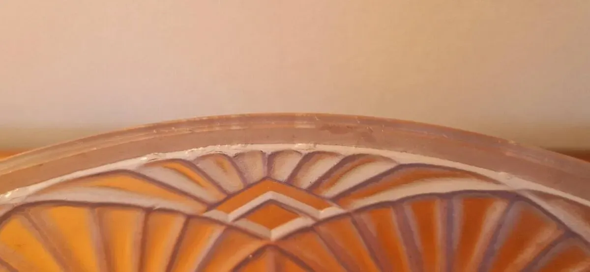 Illustration numéro 3 du produit Coupe Art déco 1920 signée Le Lorrain