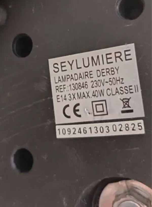 Illustration numéro 3 du produit Lampadaire vintage Seylumiere
