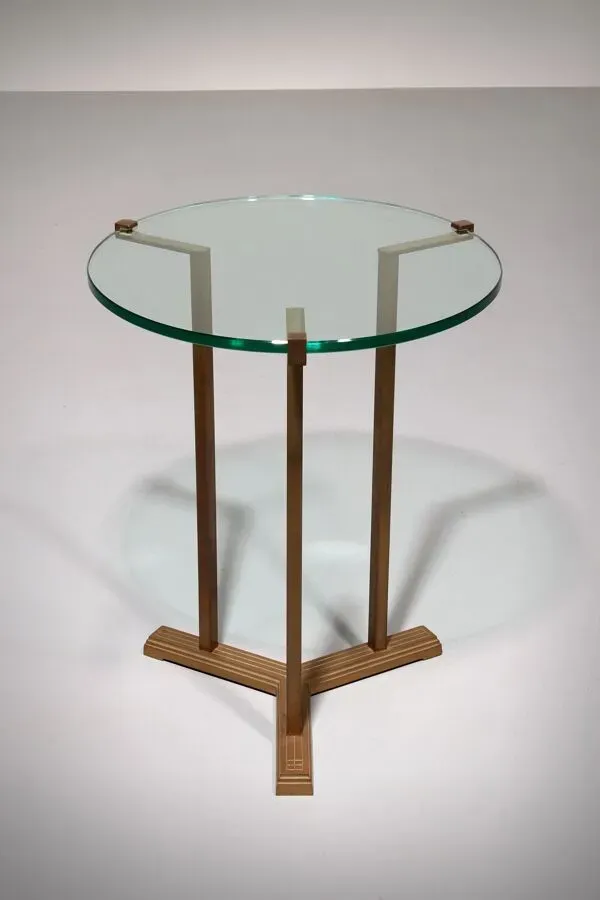 Illustration numéro 3 du produit Très rare table d'appoint ou table basse Peter Ghyczy modèle T37