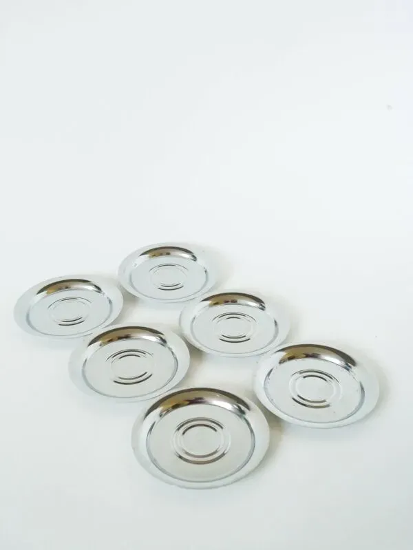 Illustration numéro 3 du produit Ensemble de 6 dessous de verre en métal chromé, Design, 1970