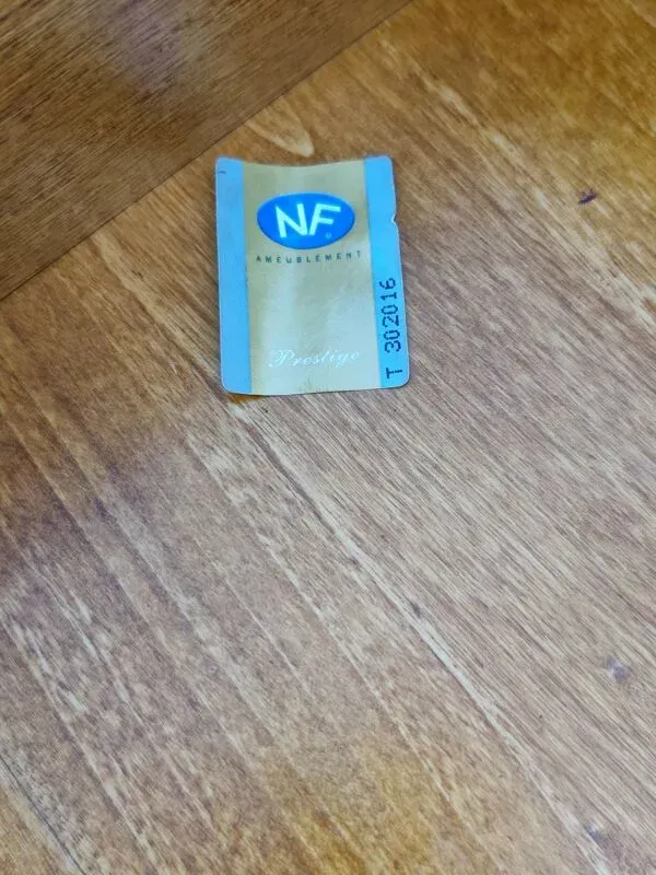 Illustration numéro 3 du produit Buffet bar et cave a vins