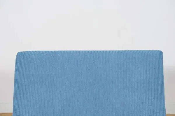 Illustration numéro 3 du produit Fauteuil modèle 300-139 de l'usine Swarzędz, Pologne, années 1960.