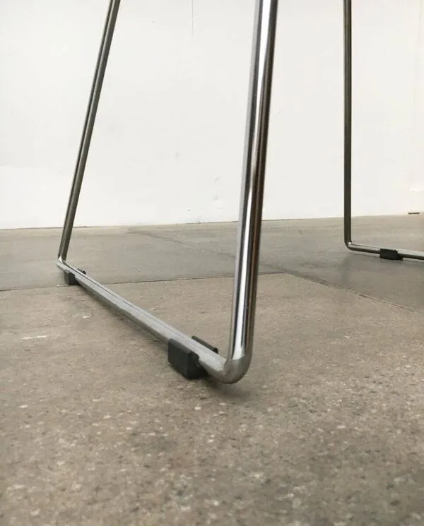 Illustration numéro 3 du produit Chaise latérale en métal postmoderne vintage par Rolf Rahmlow, années 1980