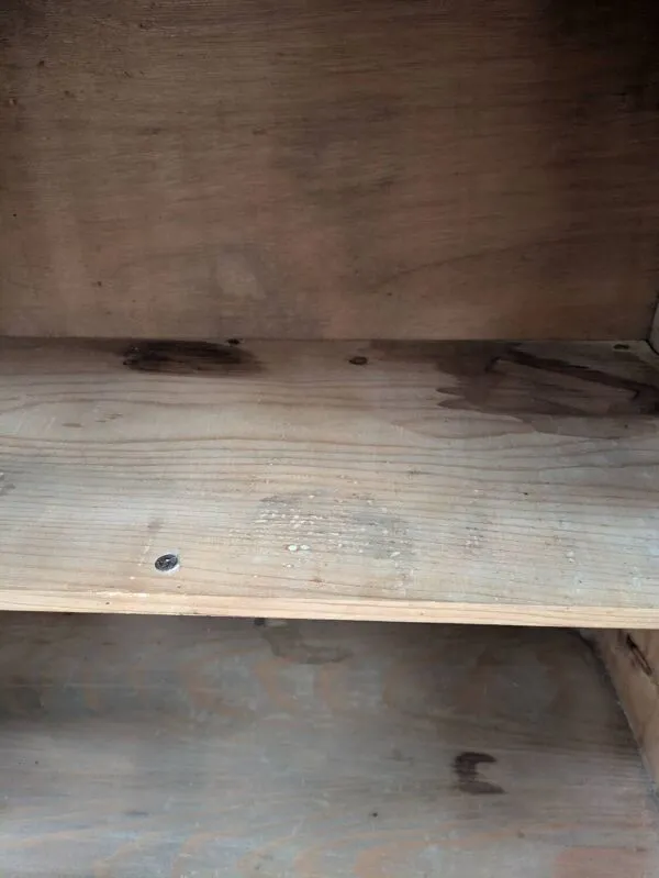 Illustration numéro 3 du produit Buffet vitré brut