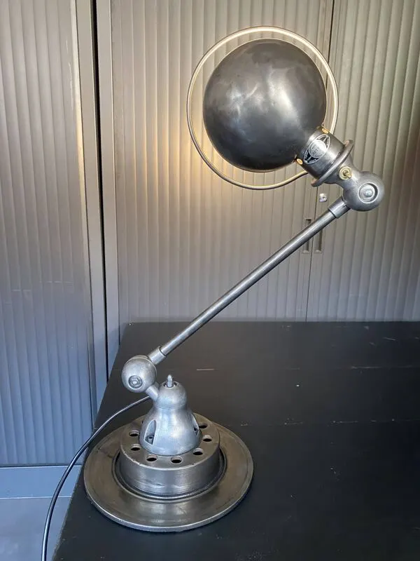 Illustration numéro 3 du produit Lampe jieldé 1 bras patine graphite industriel vintage