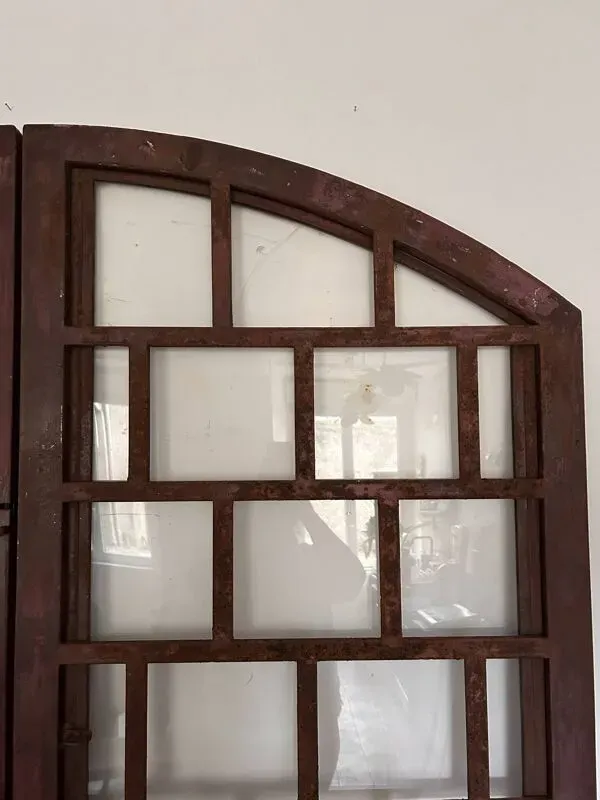 Illustration numéro 3 du produit Double porte en métal – fin XIXᵉ / début XXᵉ siècle