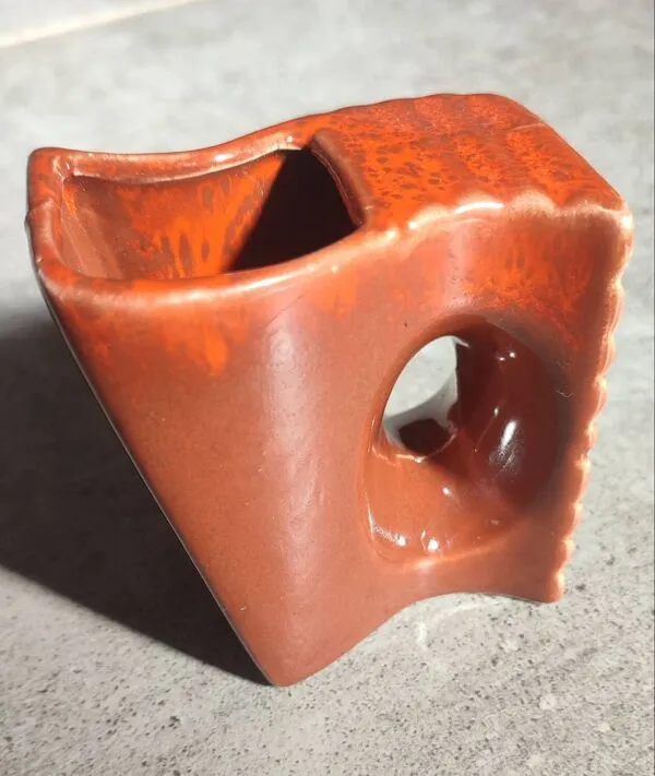 Illustration numéro 3 du produit Saucière moderniste en céramique italienne, années 60