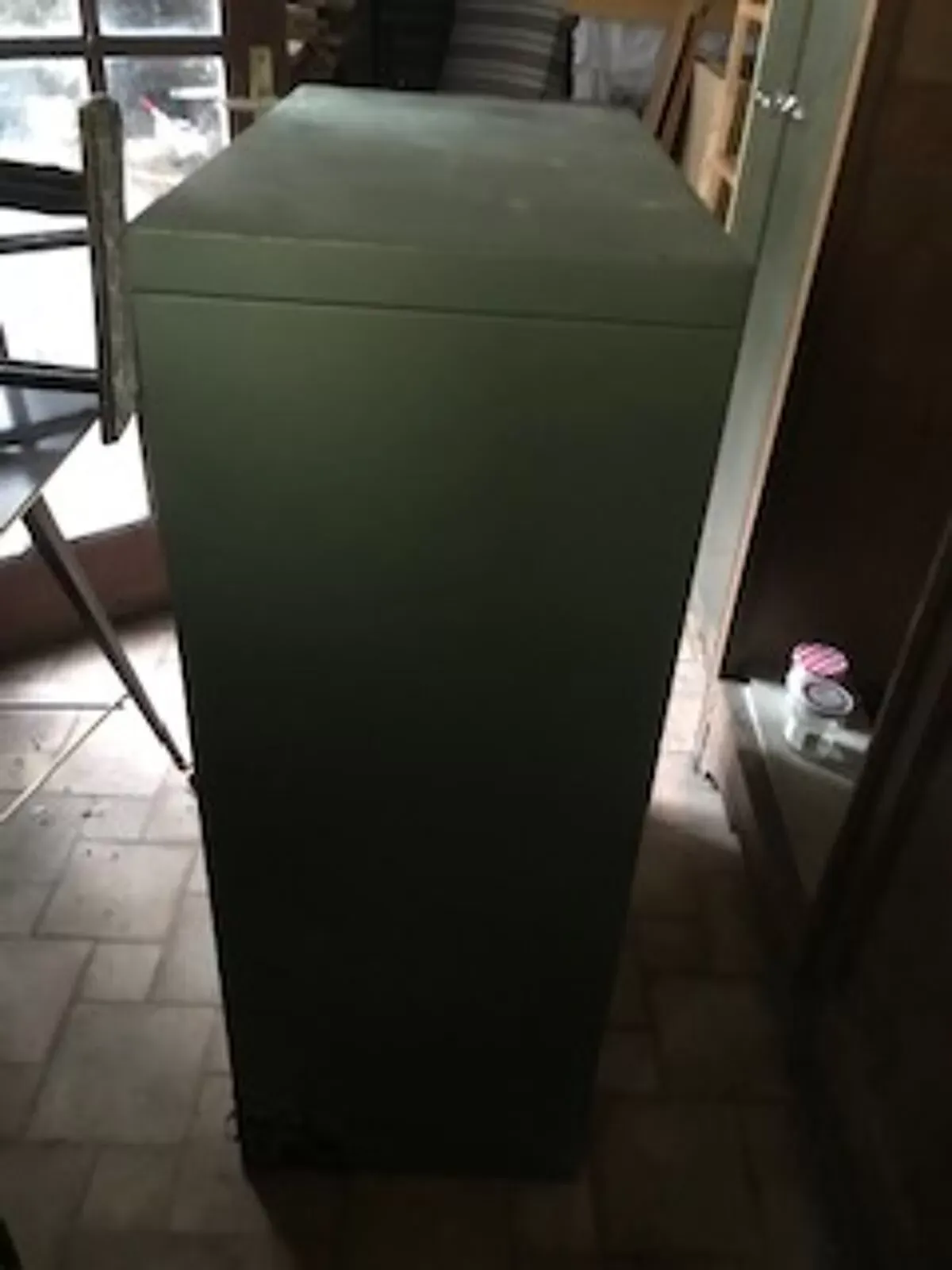 Illustration numéro 3 du produit Colonne métal rangement