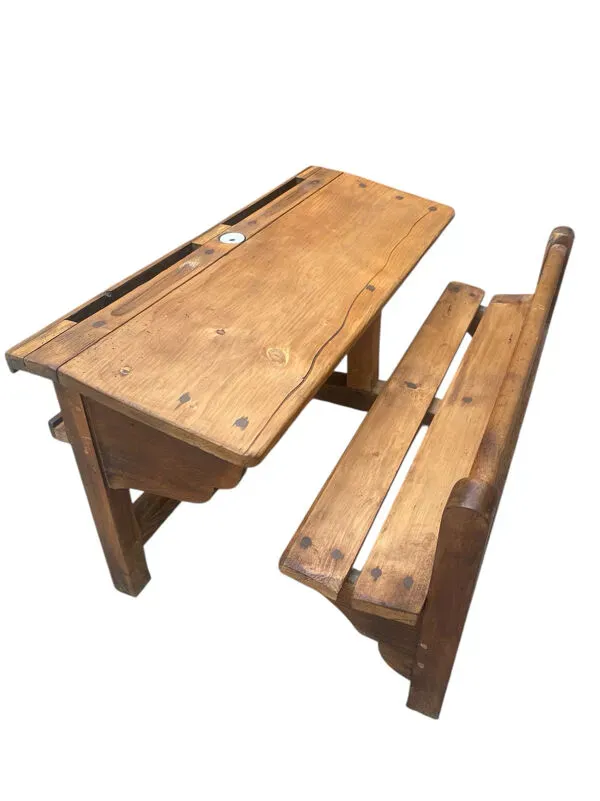 Illustration numéro 3 du produit Pupitre écolier