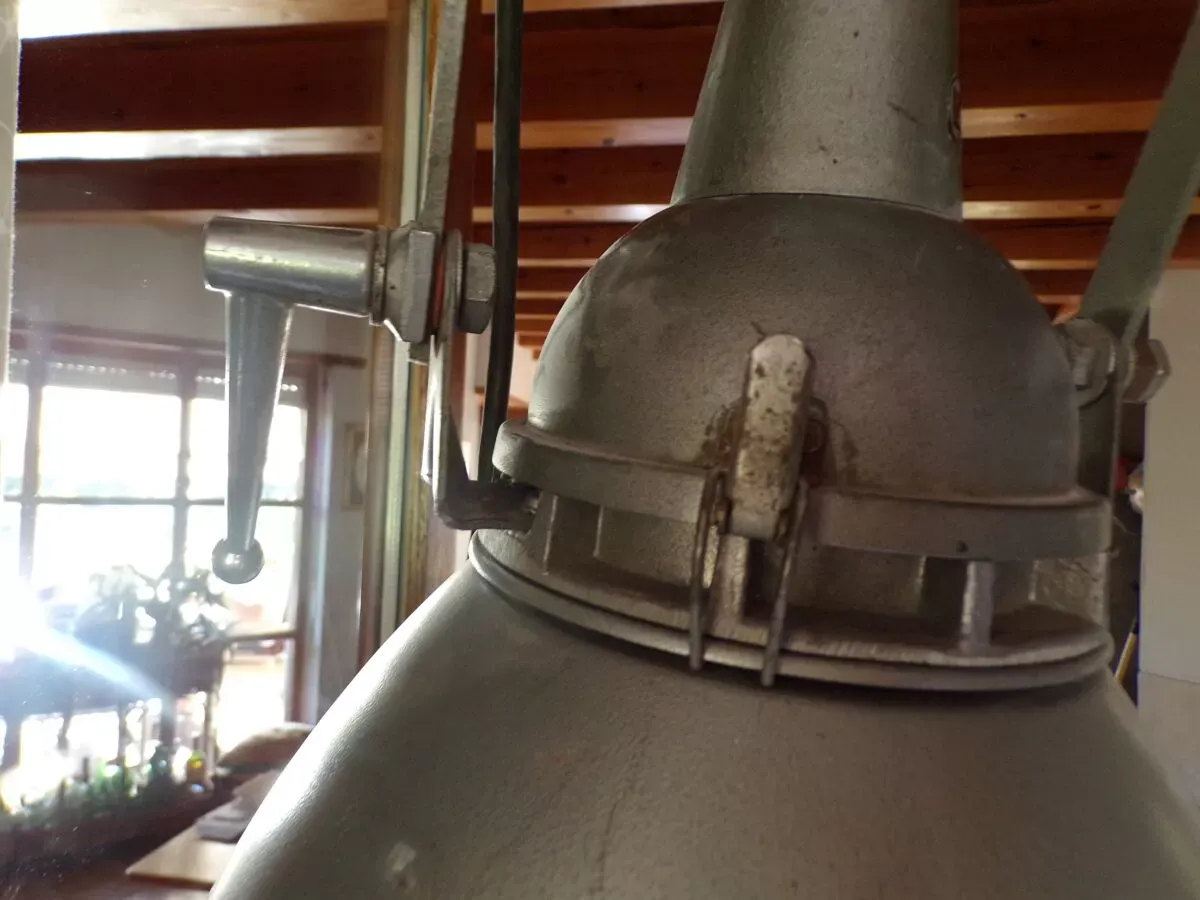 Illustration numéro 3 du produit Lampe suspension d'atelier