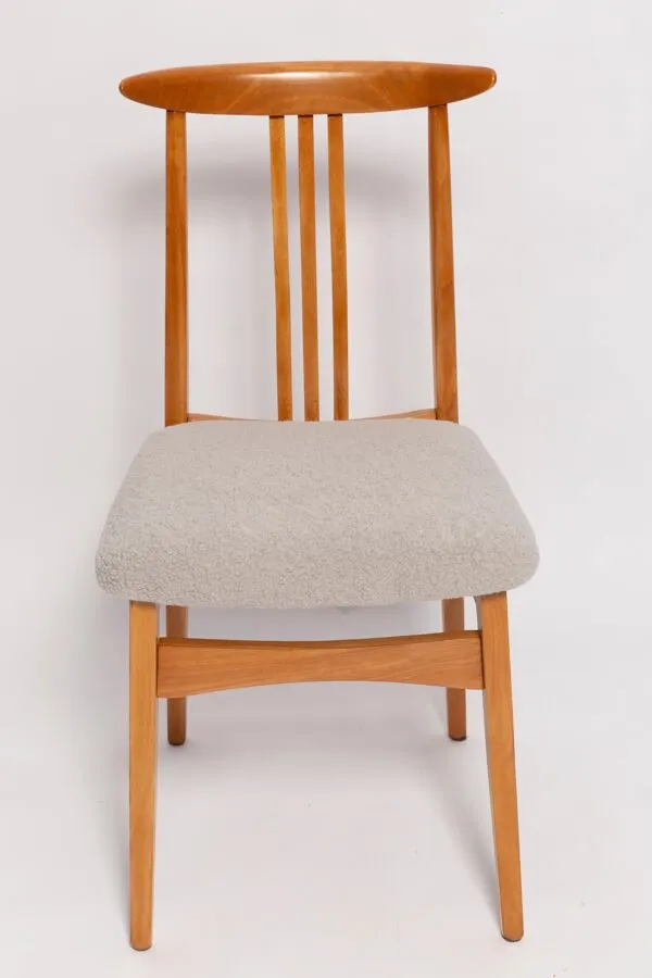 Illustration numéro 3 du produit Chaise Mid-Century en Bouclé de Lin et Bois Clair par M. Zielinski, Europe, 1960s