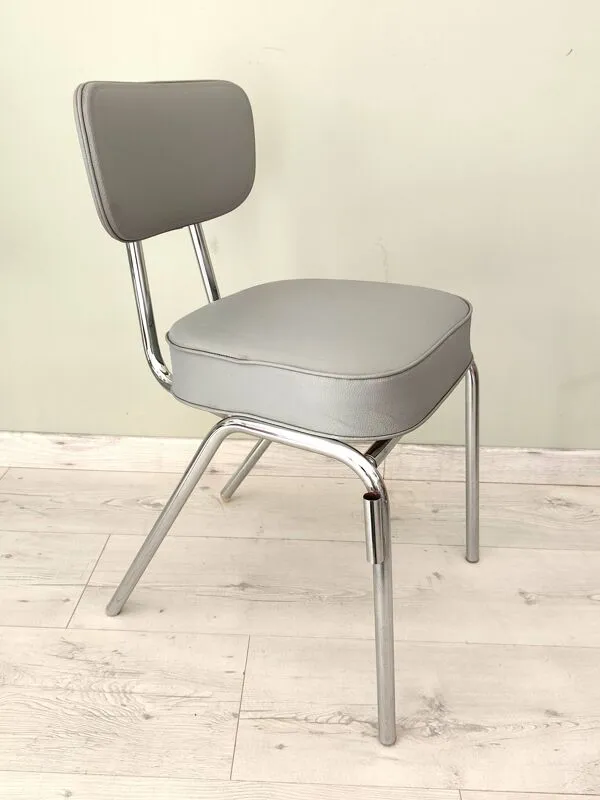 Illustration numéro 3 du produit Chaise vintage design industriel – Schreiber & Co. – années 70