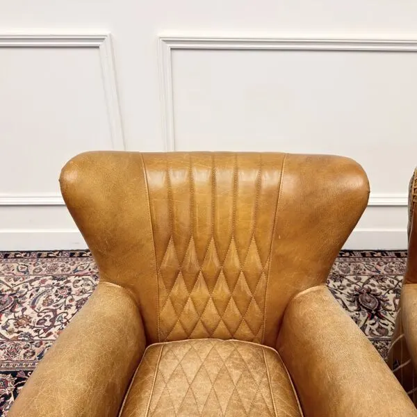 Illustration numéro 3 du produit Fauteuil Aviator en cuir de mouton