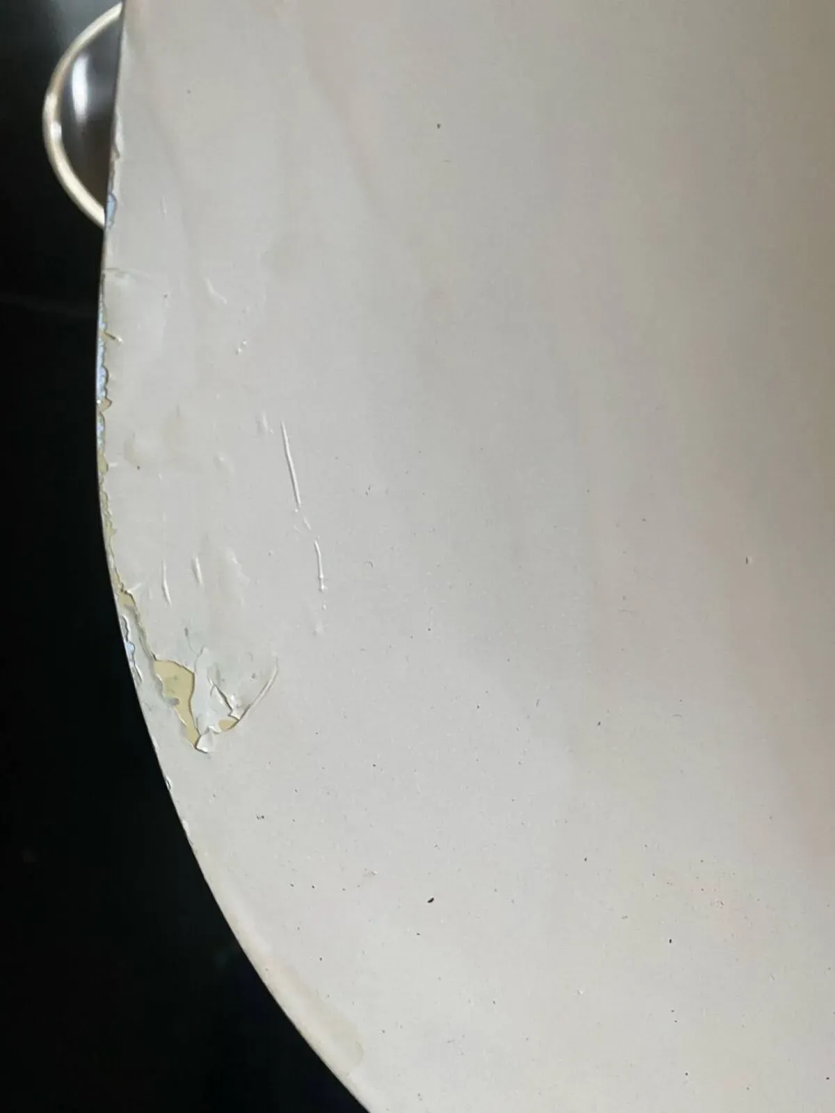 Illustration numéro 3 du produit Lustre 3 feux vintage en laiton doré et métal des années 50