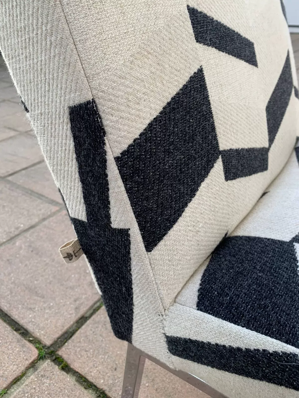 Illustration numéro 3 du produit Chauffeuse industrielle vintage