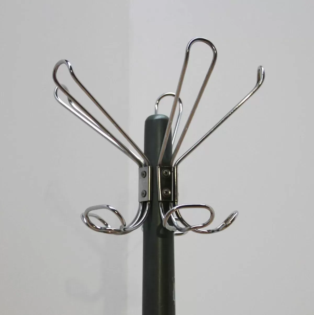 Illustration numéro 3 du produit Portemanteau années 50