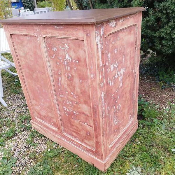 Illustration numéro 3 du produit Meuble de métier/ comptoir ancien