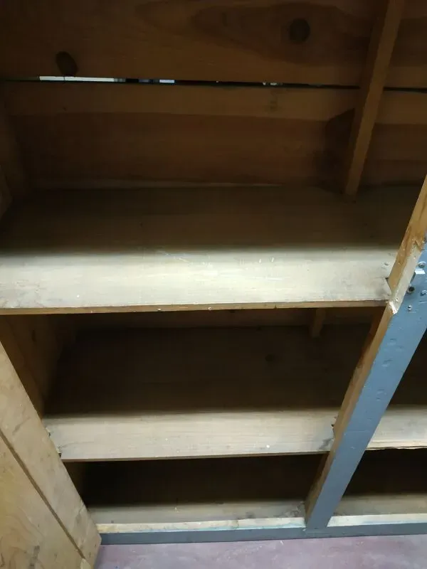 Illustration numéro 3 du produit Armoire d'atelier