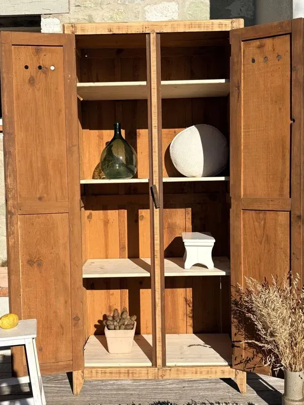 Illustration numéro 3 du produit Armoire d'atelier