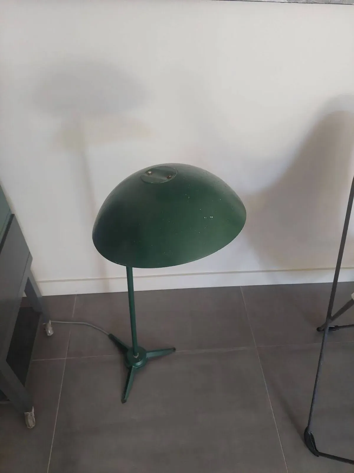 Illustration numéro 3 du produit Lampe sur pied Lita des années 50