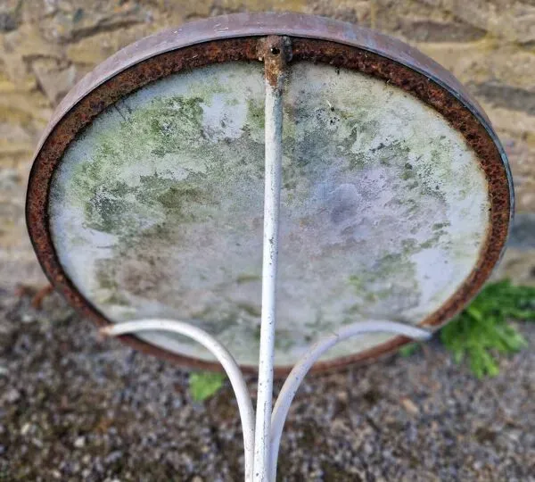 Illustration numéro 3 du produit Guéridon de bistrot parisien début XXè en marbre et fonte