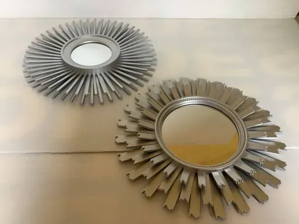 Illustration numéro 3 du produit Paire de miroirs soleil argenté