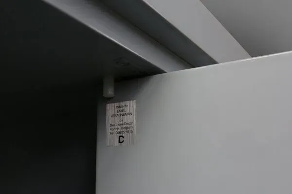 Illustration numéro 3 du produit Buffet très rare par Emiel Veranneman, 1996