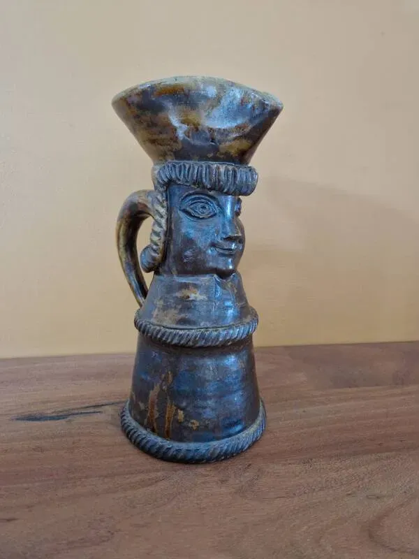 Illustration numéro 3 du produit André Rozay (1913-1991) à La Borne - Pichet anthropomorphe - En grès