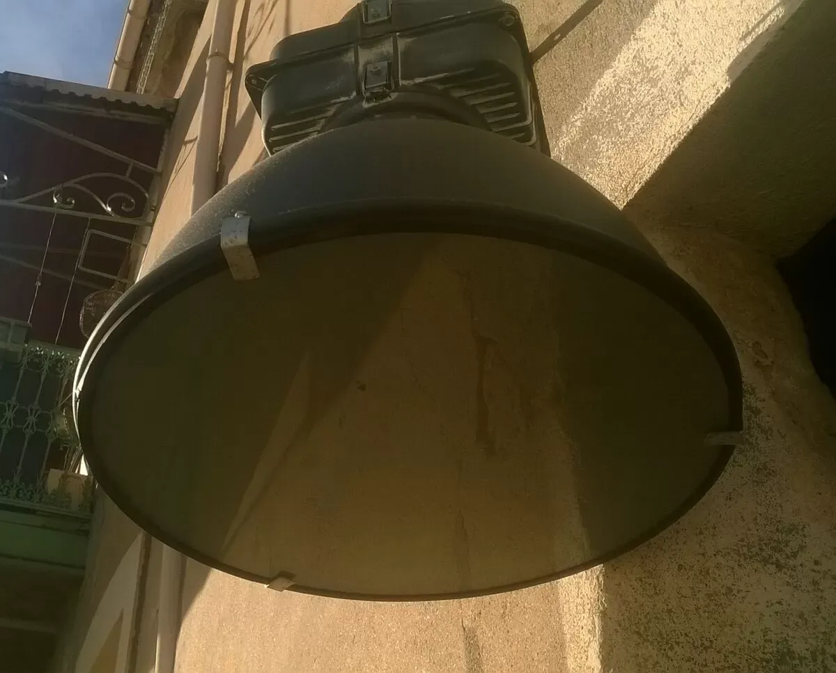 Illustration numéro 3 du produit Suspension industrielle vintage