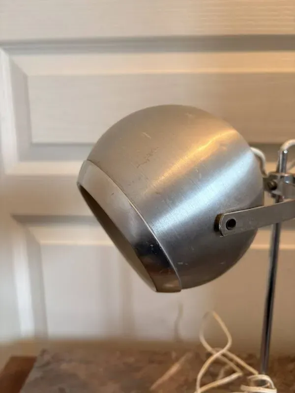 Illustration numéro 3 du produit Ancien Lampe Vintage Rétro Industrielle Métal Argenté Eyeball