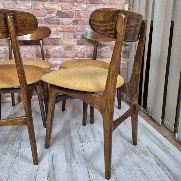 Illustration numéro 3 du produit Ensemble de 6 chaises de salle à manger Avala restaurées des années 1960, Yougoslavie.