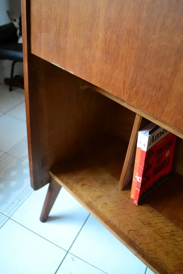 Illustration numéro 3 du produit Secrétaire en chêne, années 50-60