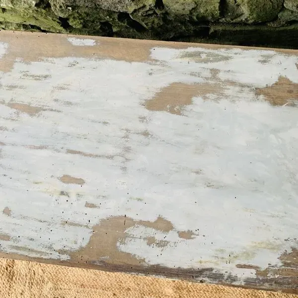 Illustration numéro 3 du produit Ancien meuble d’atelier / buffet