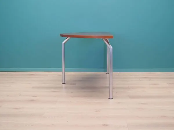 Illustration numéro 3 du produit Table demi-ronde en teck, design danois, années 1970, fabricant : Bent Krogh