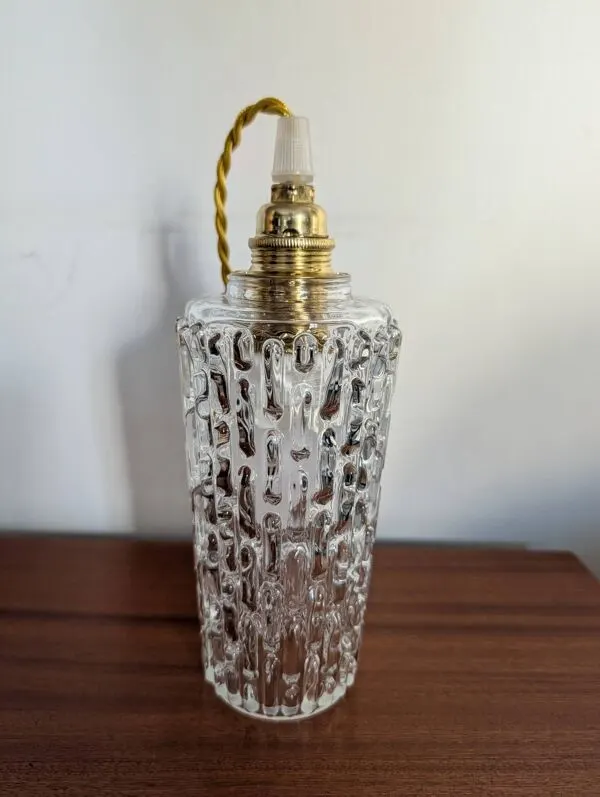 Illustration numéro 3 du produit Abat-jour en verre moulé texturé – années 1960-1970