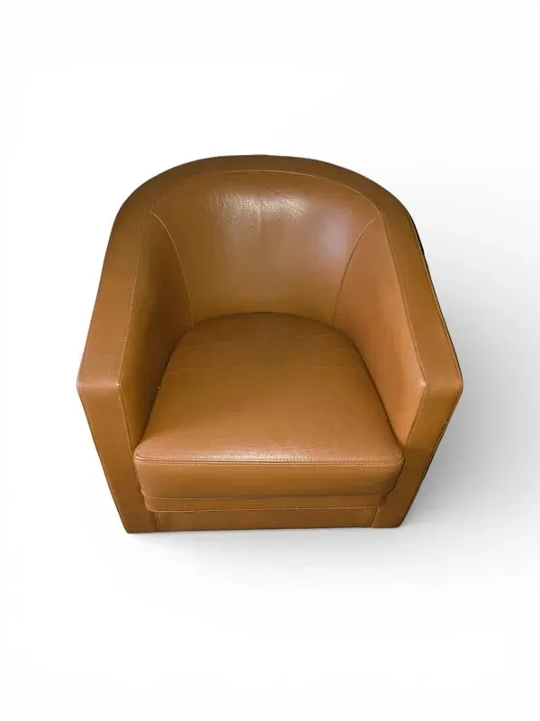 Illustration numéro 3 du produit Fauteuil club Bournas Paris en cuir coloris camel
