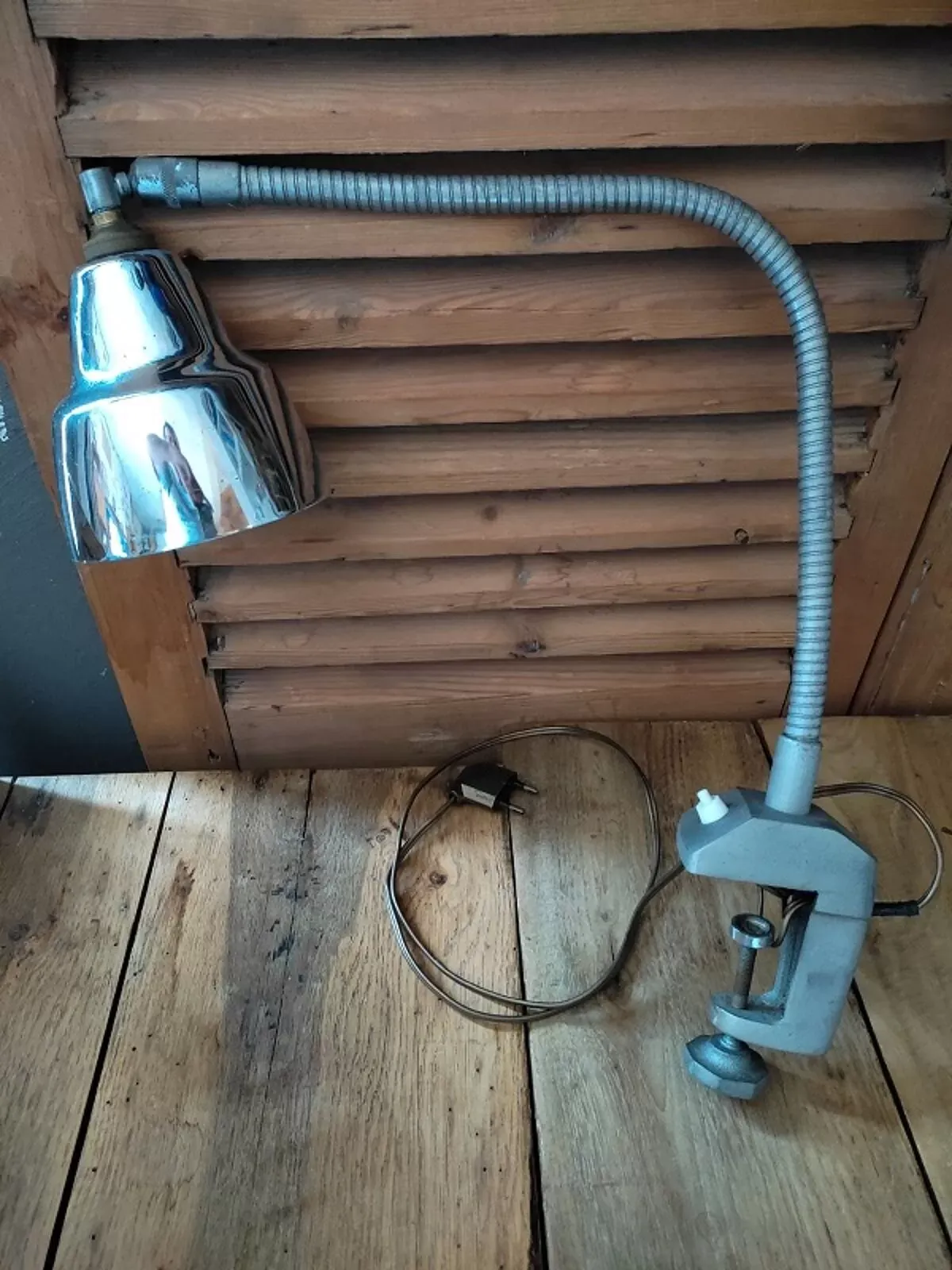 Illustration numéro 3 du produit Lampe bureau d'étude métal industriel patiné vintage ancienne dp1121b32