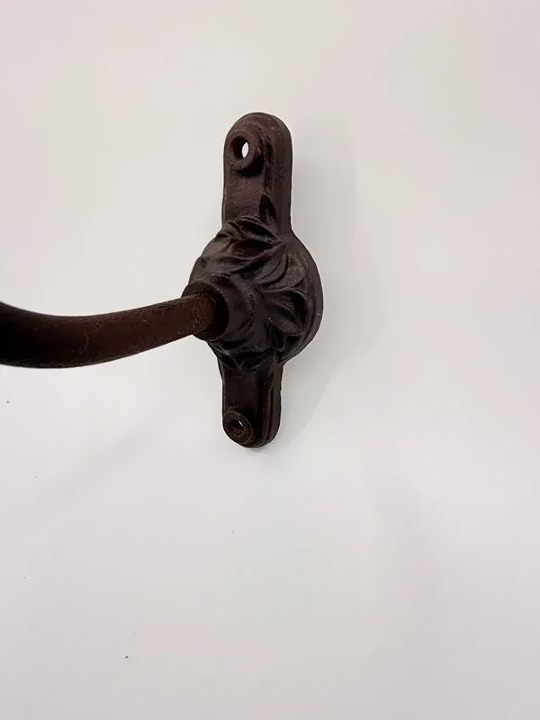 Illustration numéro 3 du produit Lampe de cour